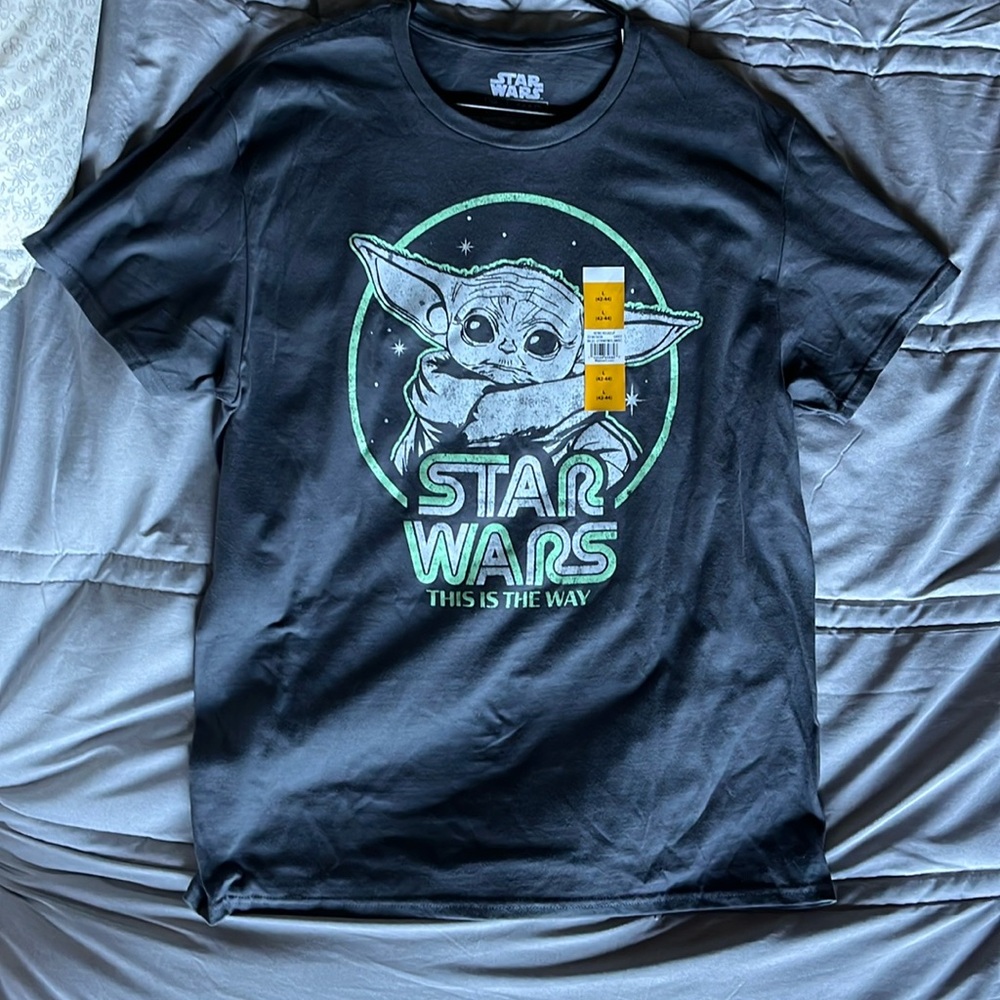 Star Wars: Baby Yoda T-Shirt